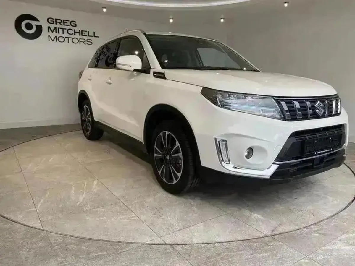Suzuki Vitara 1.4 Boosterjet 48V Hybrid SZ5 5dr - Image 3