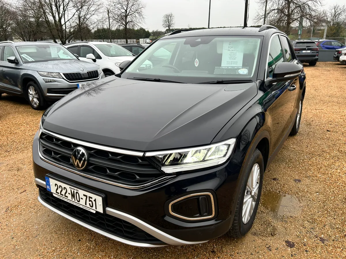 Volkswagen T ROC life - Image 3