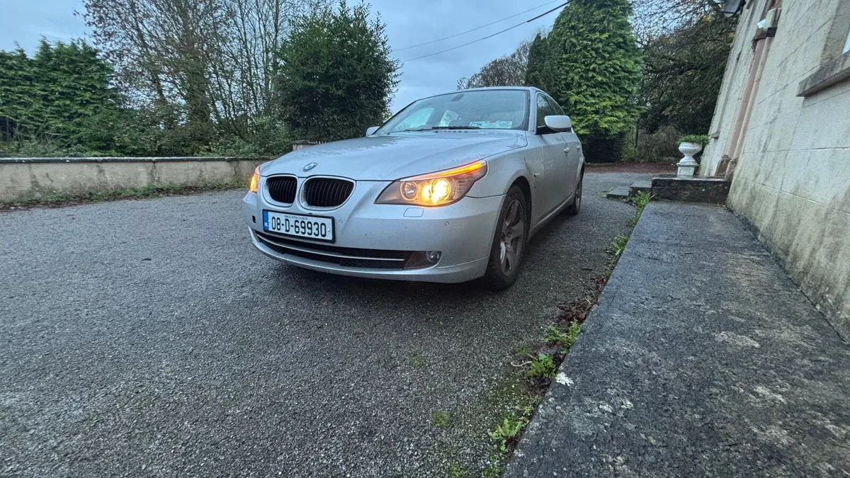 BMW 5-Series 2008 - Image 1