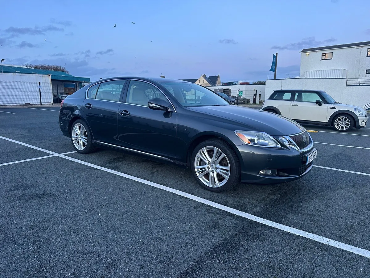 Lexus GS450h Sport - Image 2