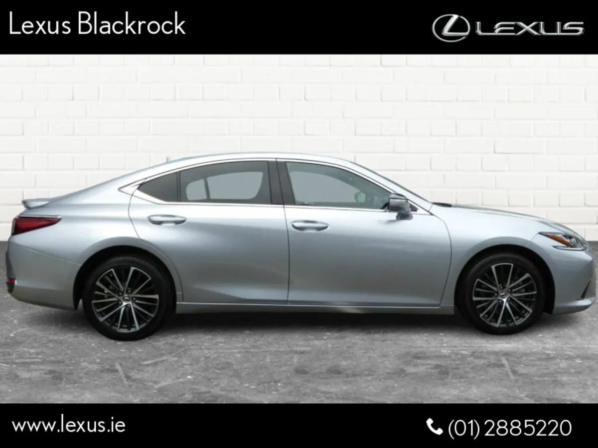 Lexus ES Hybrid Dynamic - Image 3