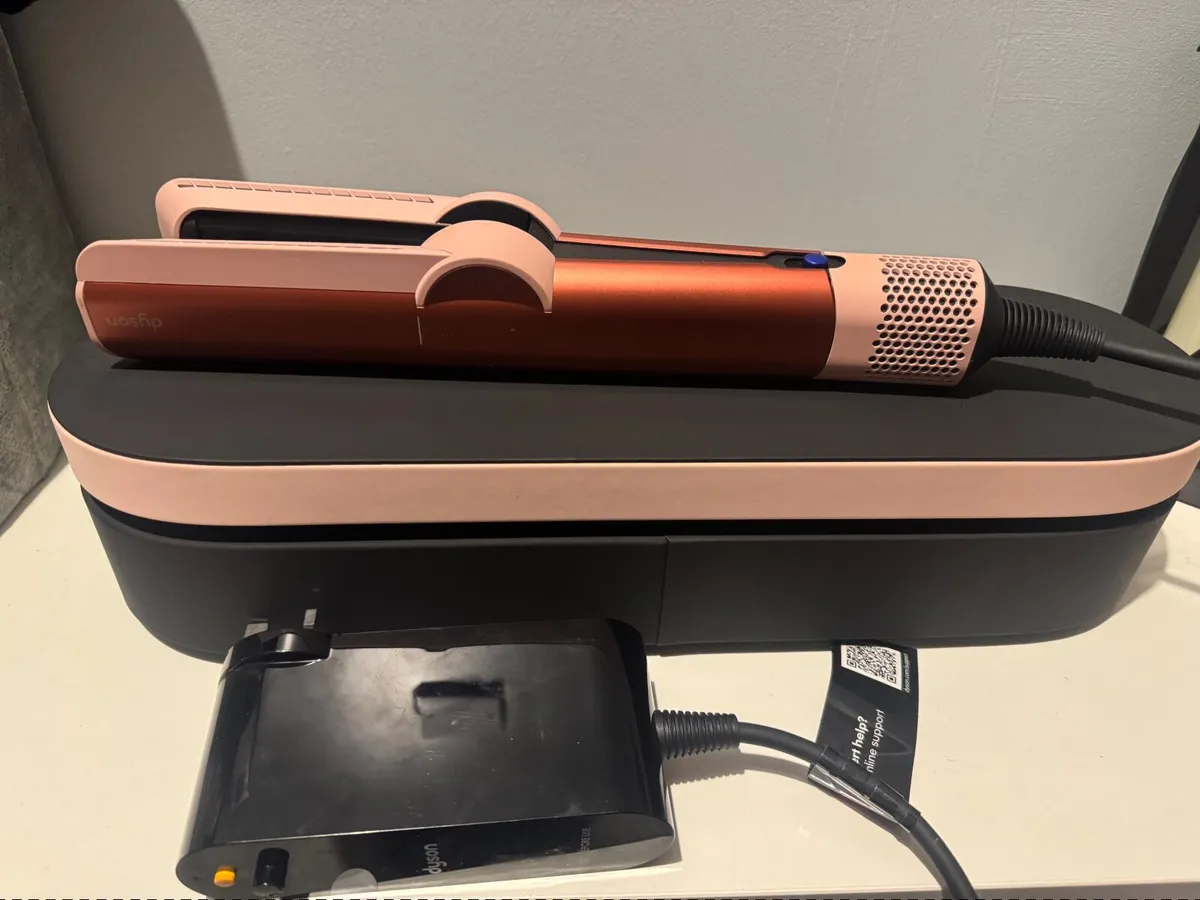 Dyson Air Straight - Image 2