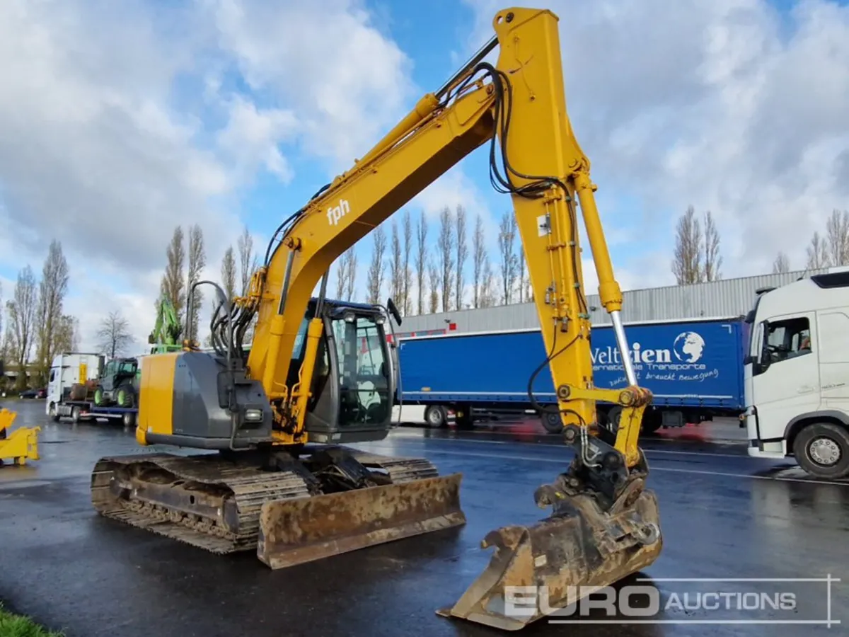 2009 Hitachi ZX135US-3 - Image 4