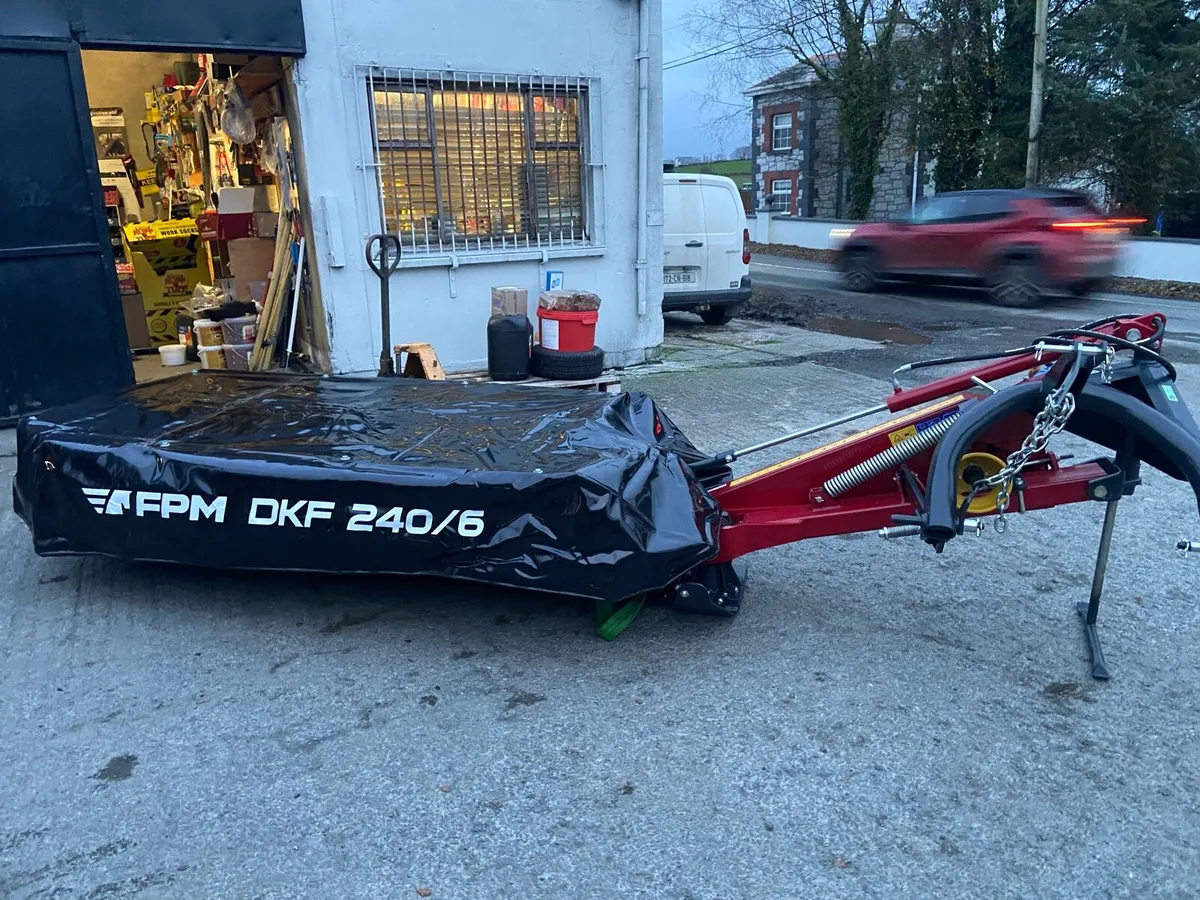 8ft disc mowers others sixes available - Image 1