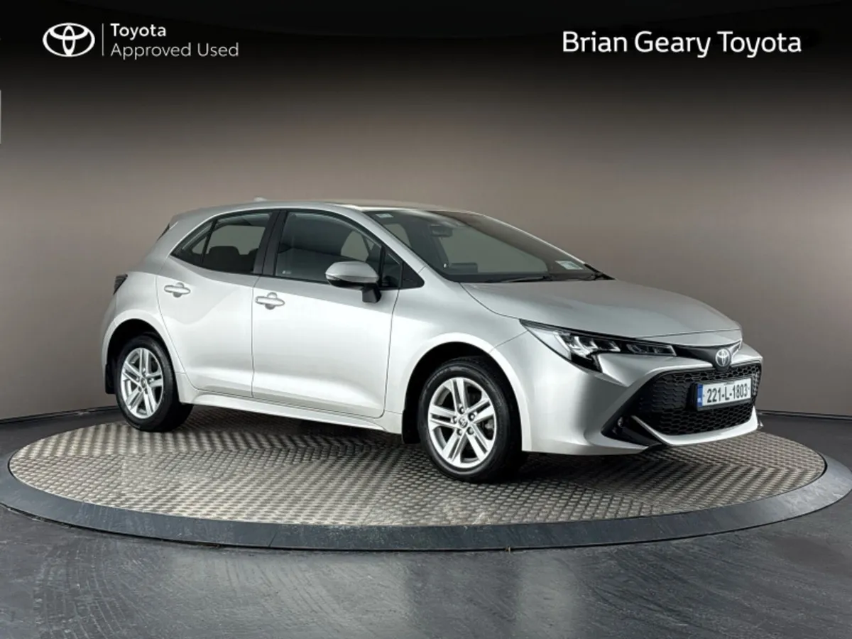 Toyota Corolla HYBRID LUNA H/B - Image 1