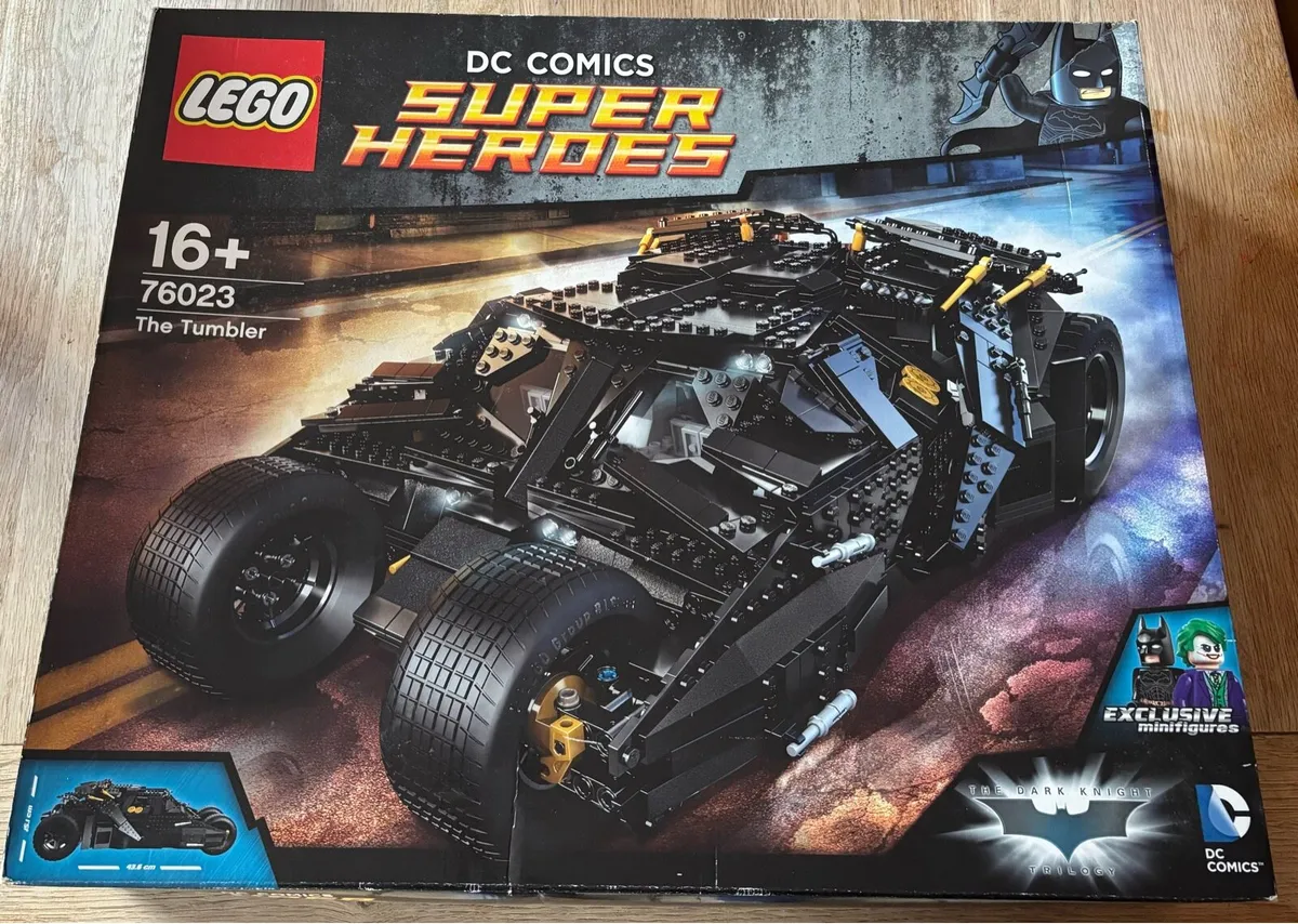 Lego Batmobile - Image 1