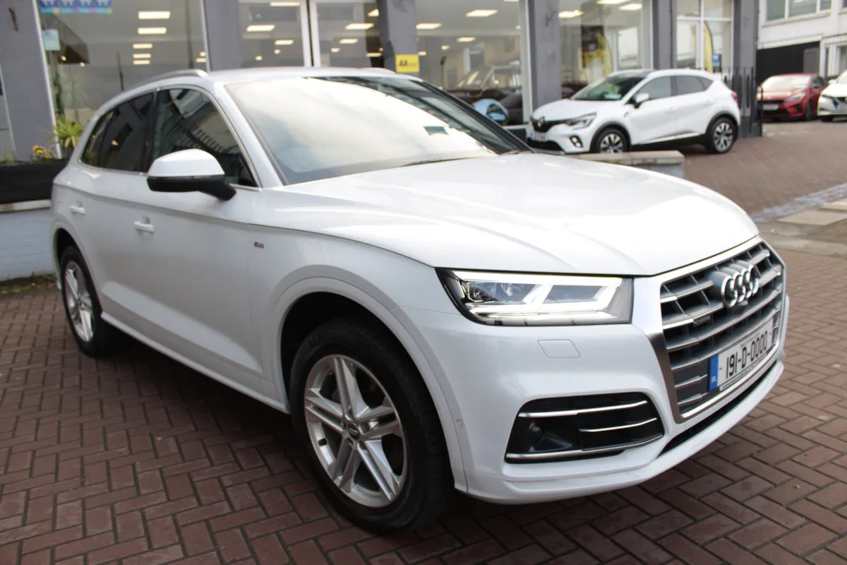 2019 AUDI Q5 - Image 2