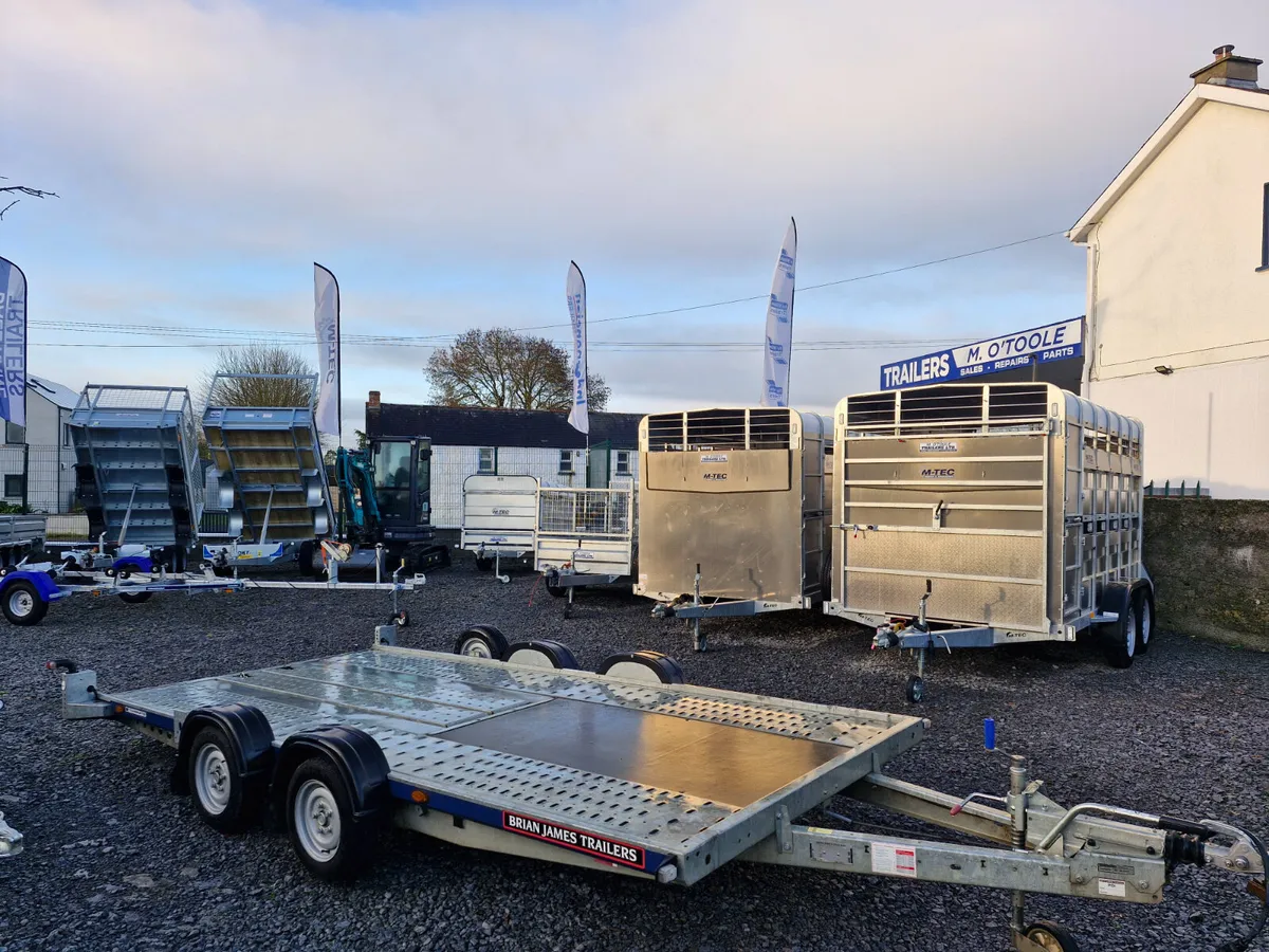 2022   BRIAN  JAMES  C CAR TRANSPORTER - Image 1