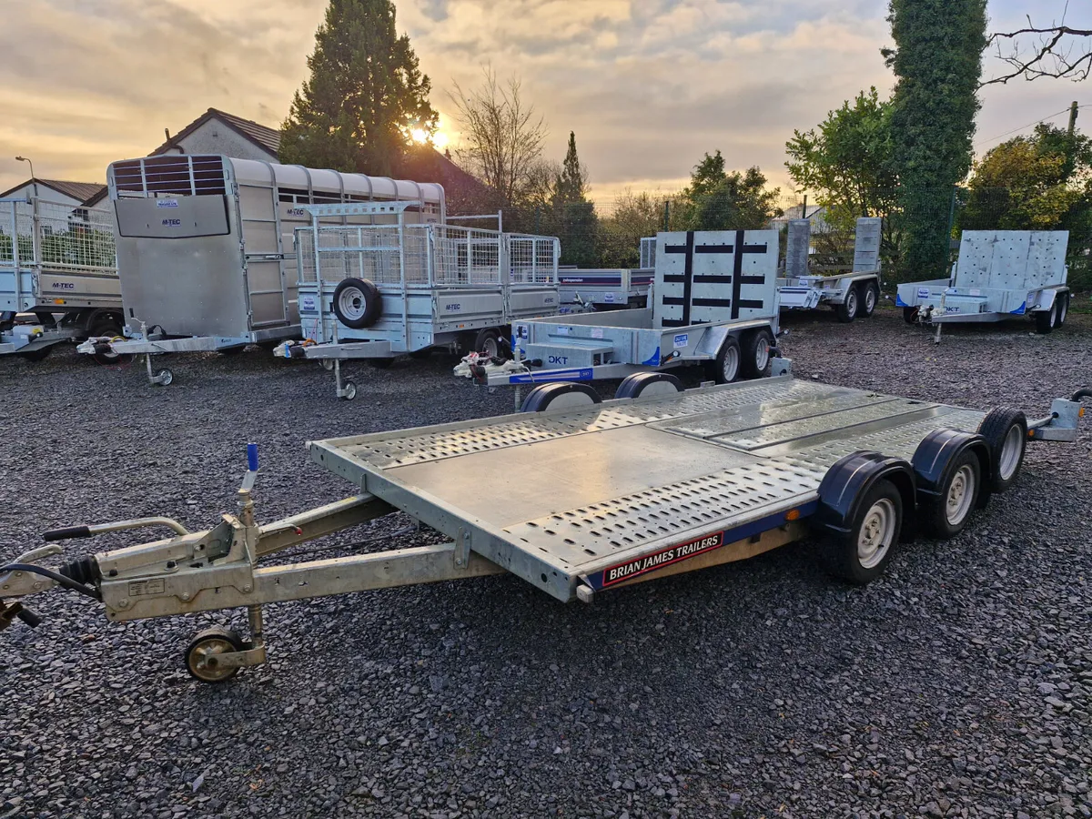 2022   BRIAN  JAMES  C CAR TRANSPORTER - Image 2