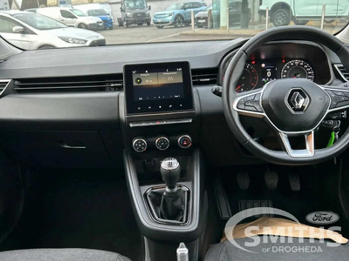 Renault Clio DYNAMIQUE 1.0 90PS - Image 2