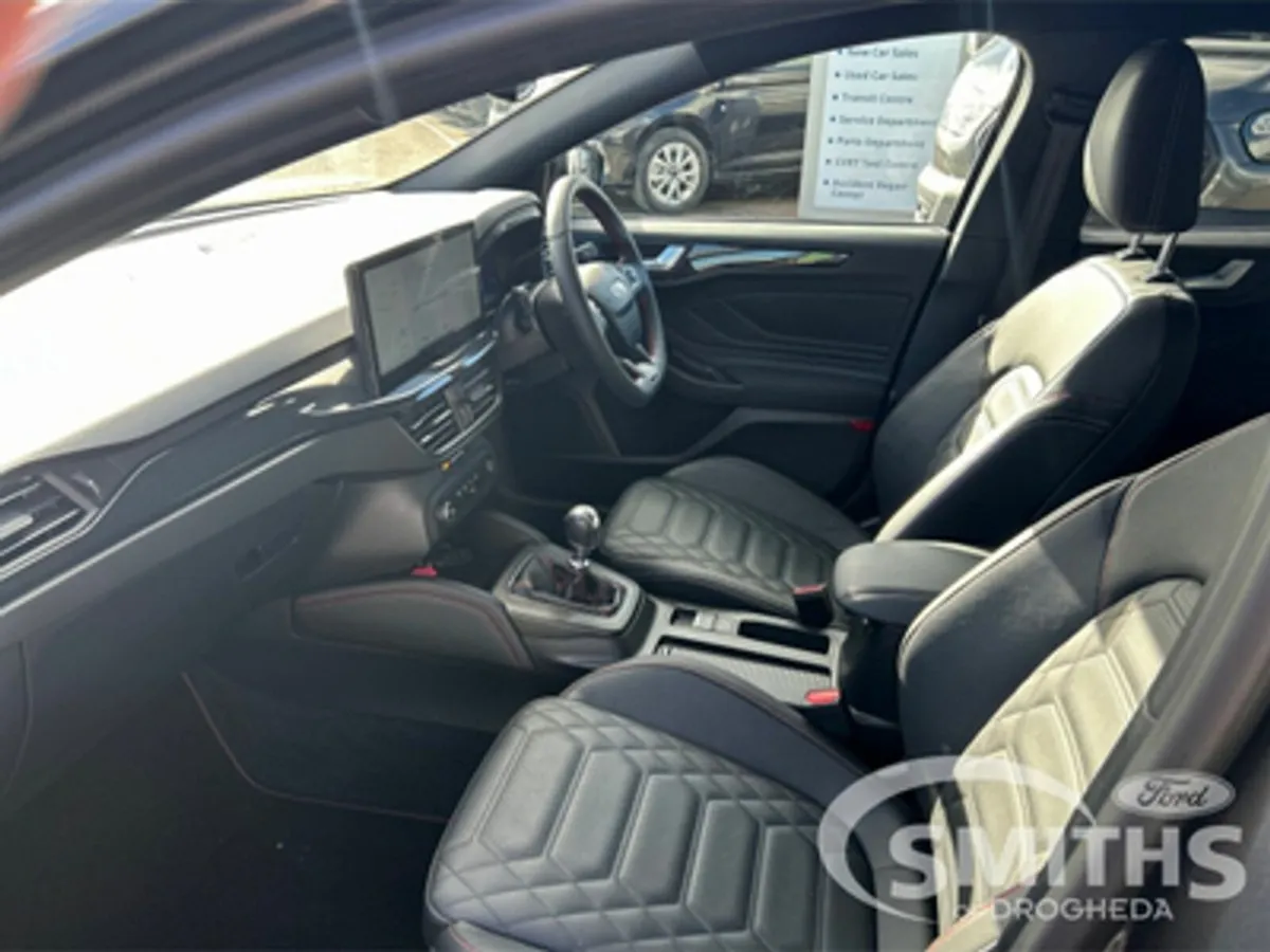 Ford Focus ST-LINE X 1.0L 125PS - Image 3