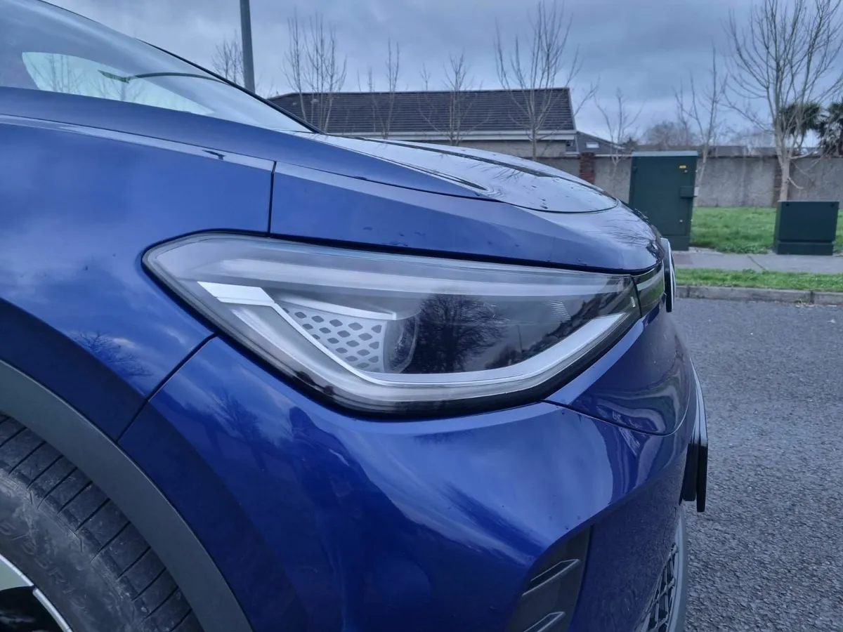 VW ID.4 Pro BUSINESS Low kms - Image 3