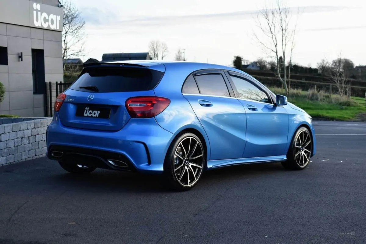 Mercedes-Benz A-Class 1.5 A 180 D AMG Line 5dr - Image 3