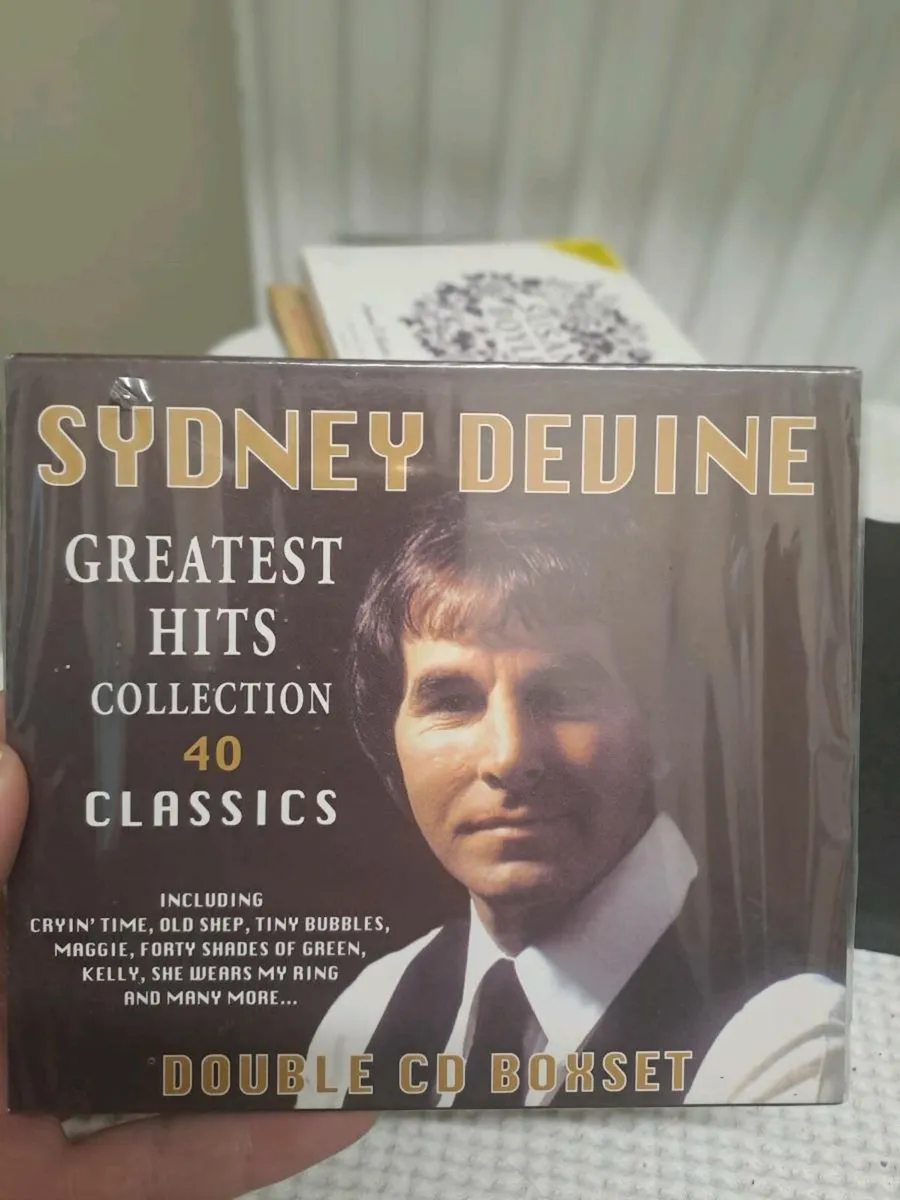 Sydney Devine CD boxset - Image 1