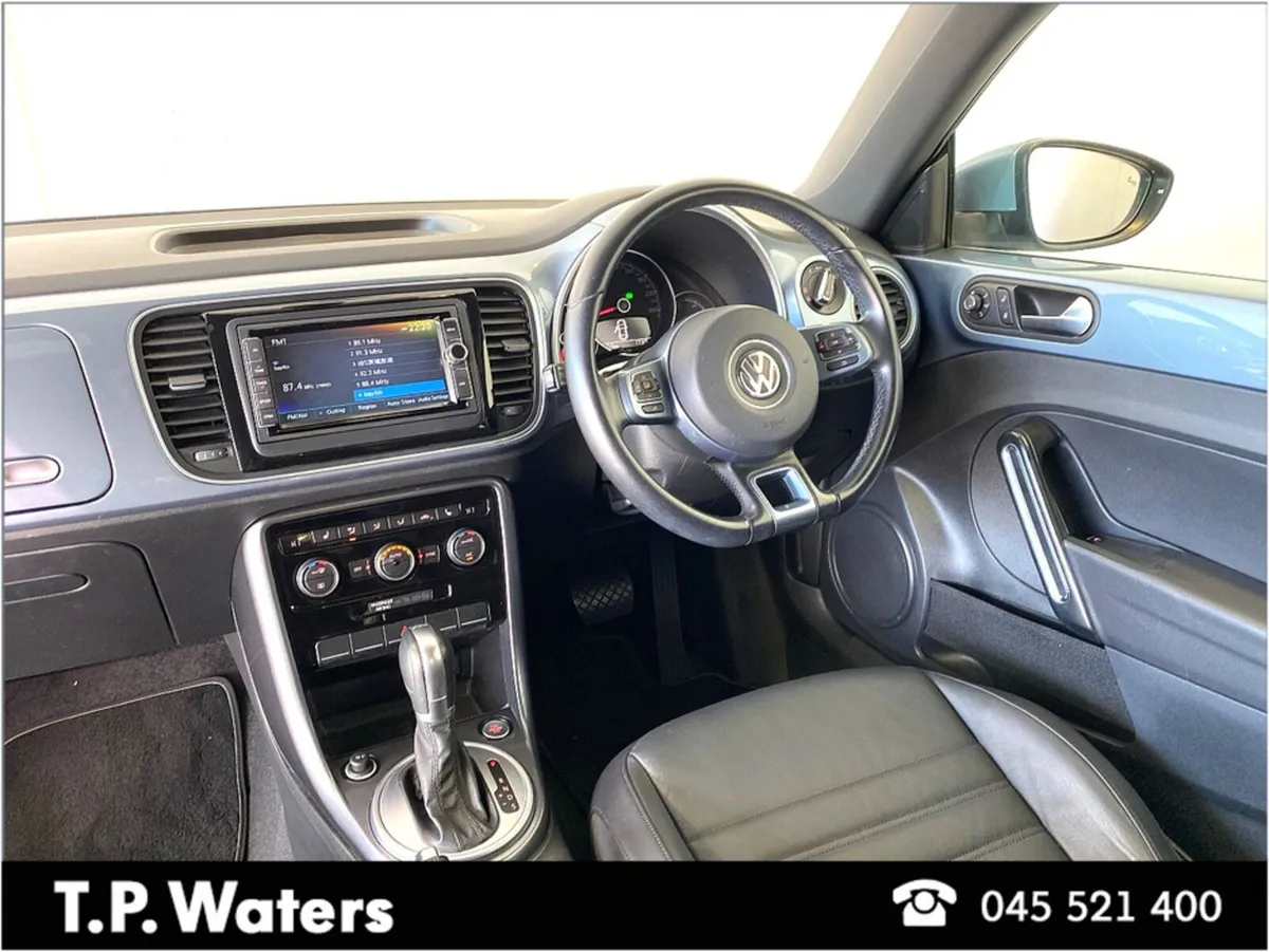 Volkswagen Beetle 1.2 TSI - BLACK LEATHER INTERIOR - Image 2