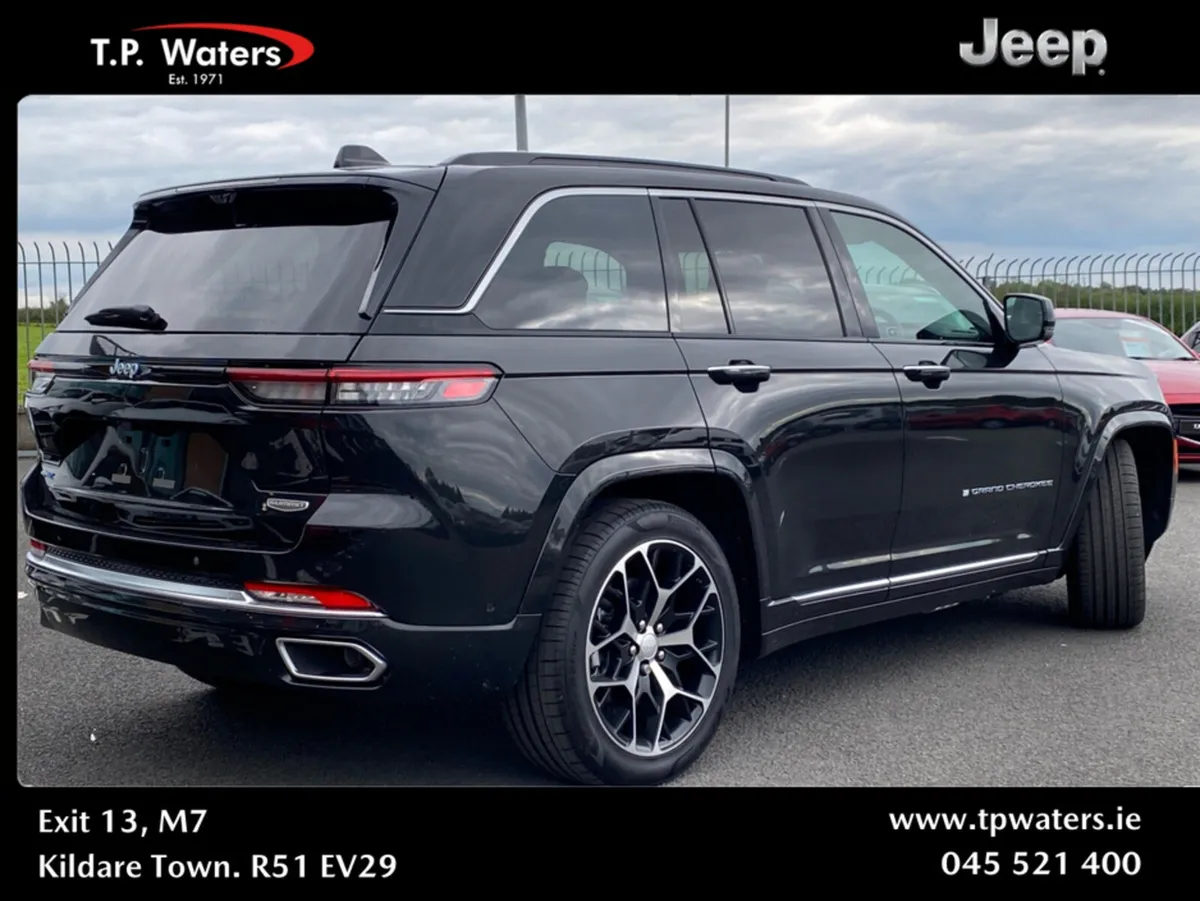 Jeep Grand Cherokee SUMMIT RESERVE - PHEV - 4XE - - Image 3