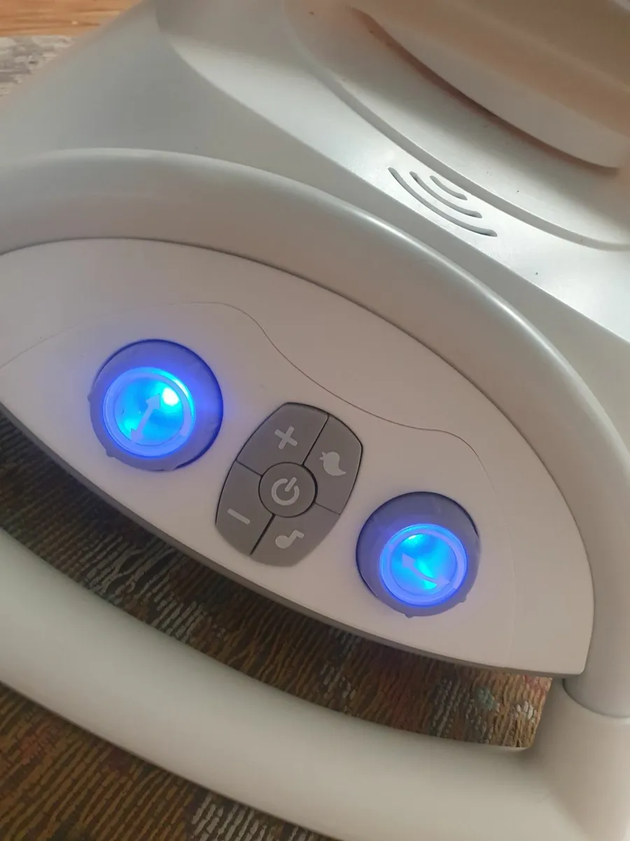 Joie 2 in 1 baby swing - Image 1