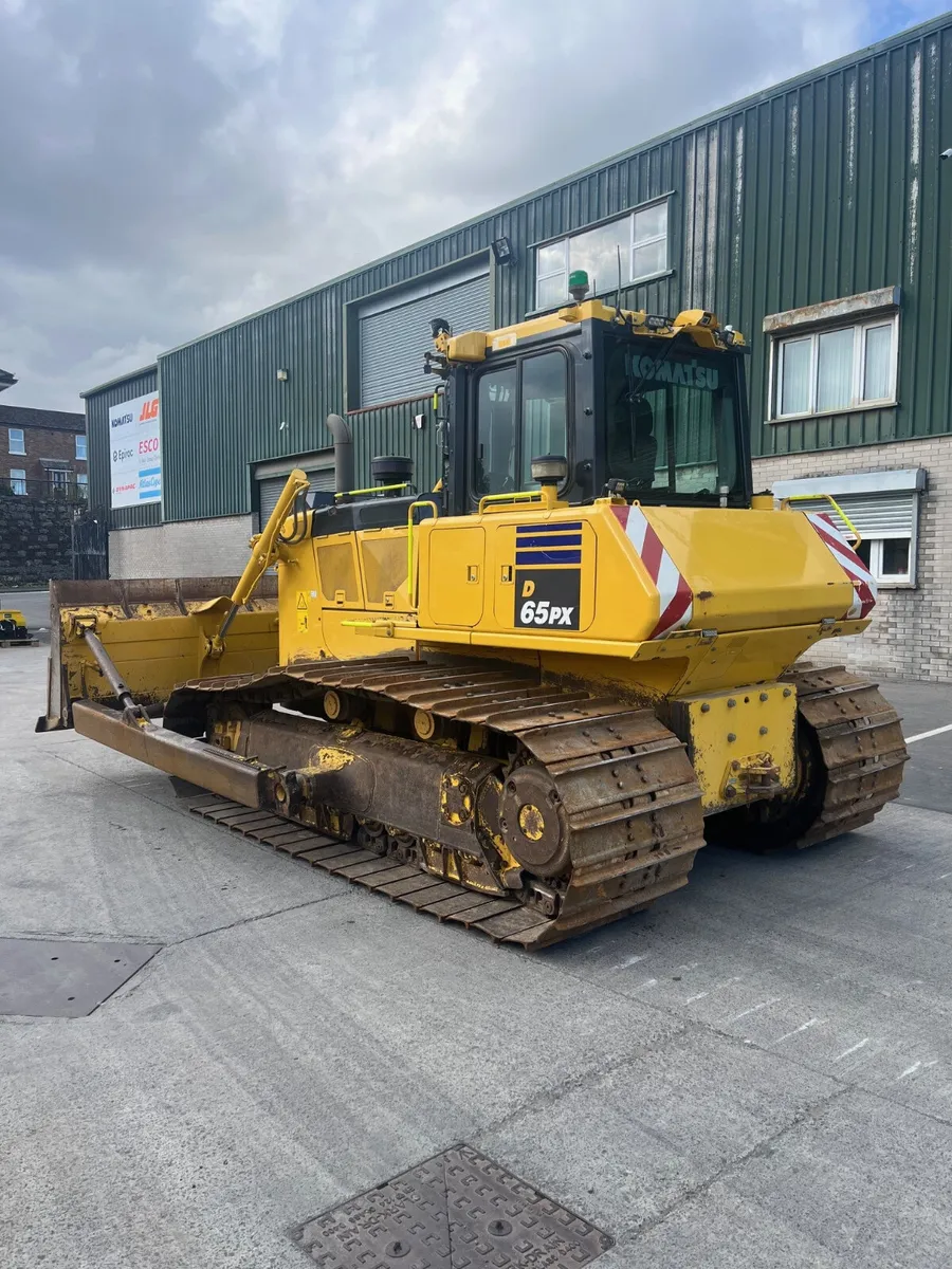Komatsu D65PX-18E0 - Image 2