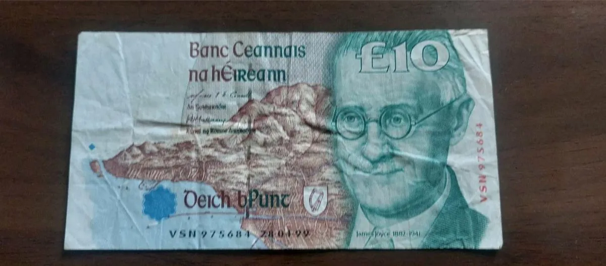 Irish B & C Series Banknotes - Image 1