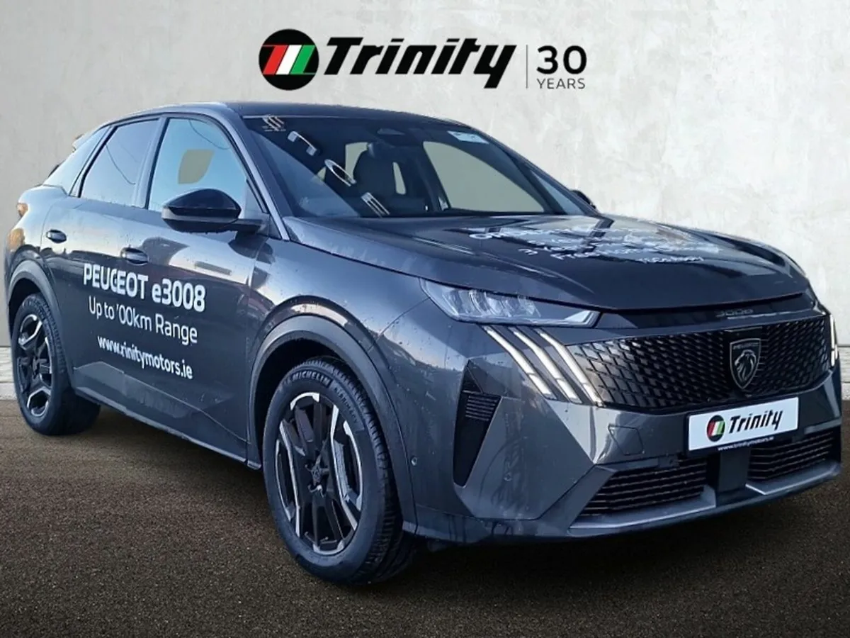 Peugeot 3008 ** NEW 261 MODEL ** BEV 73KWH ** 210B - Image 1