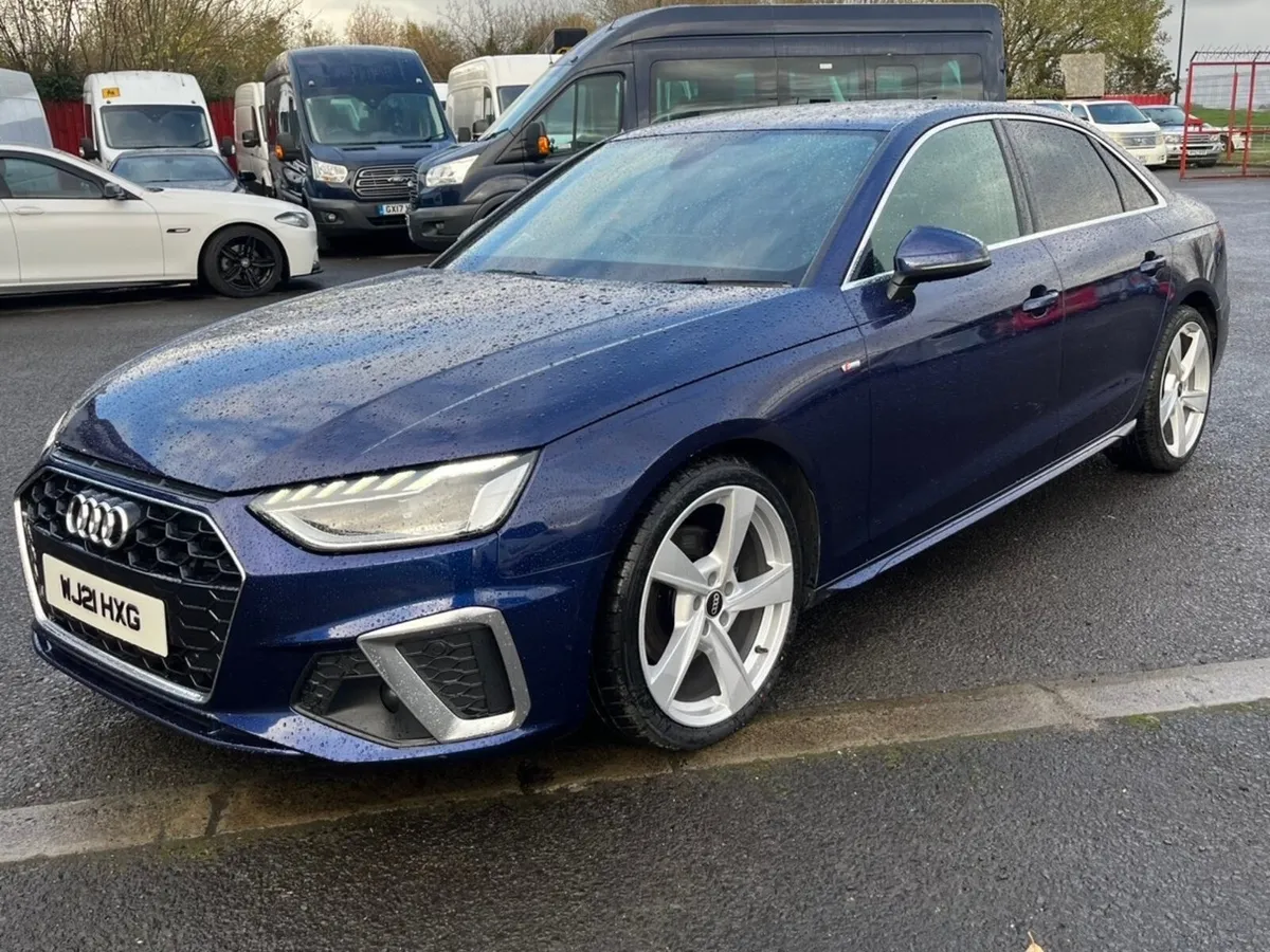 Audi A4 2021 - Image 2