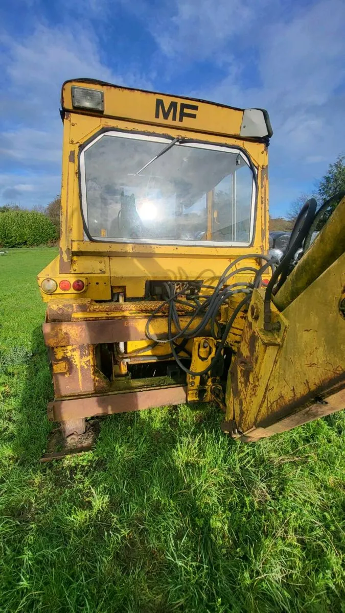 Massey 50 b - Image 2