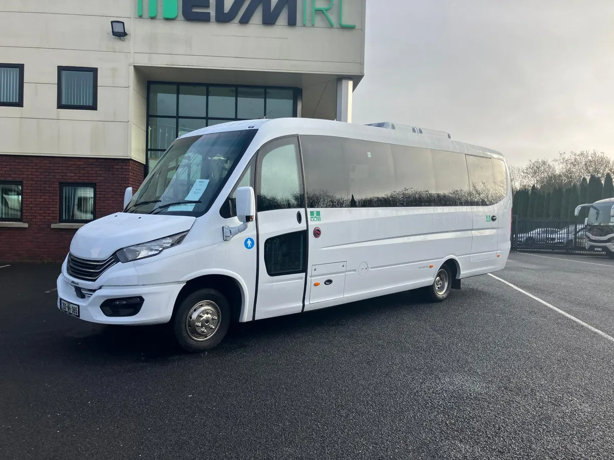 252 29+G+D Iveco Ferqui Sunrise ex Demo - Image 2