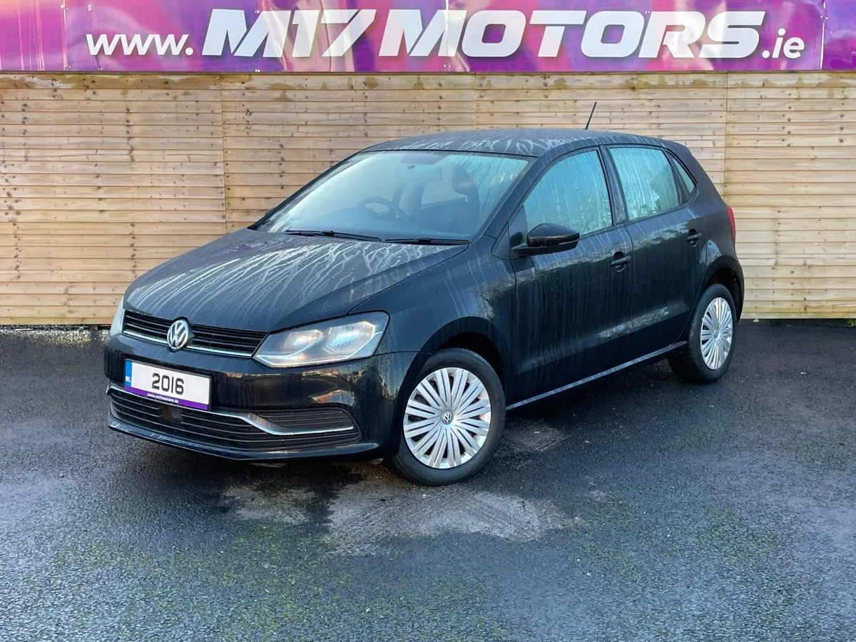 VOLKSWAGEN POLO TSI TRENDLINE - Image 2