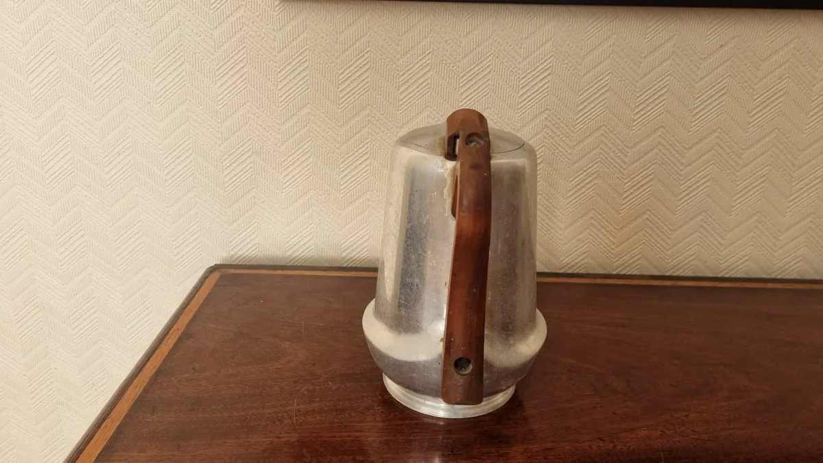 Vintage Picquot Ware Teapot - Image 3