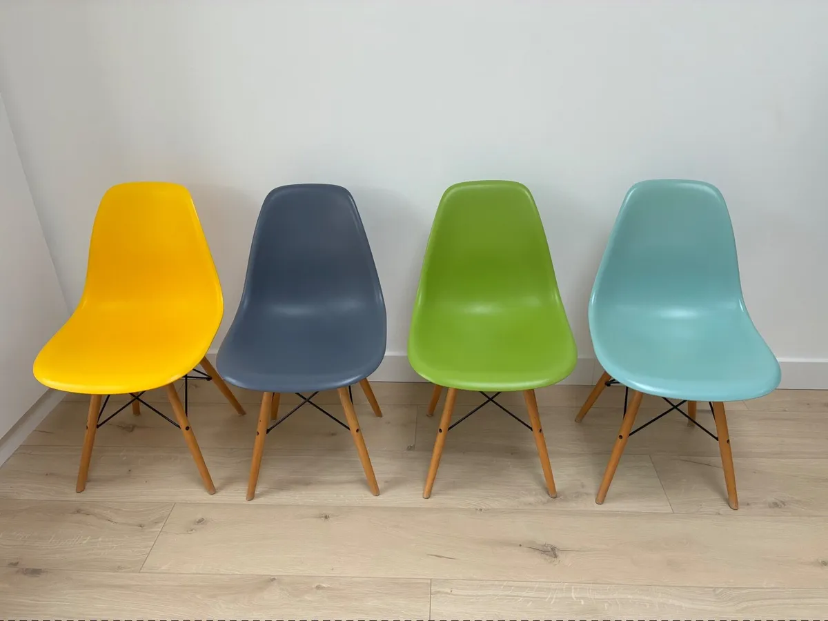 4 x Eames DSW style Dining chair - Image 1