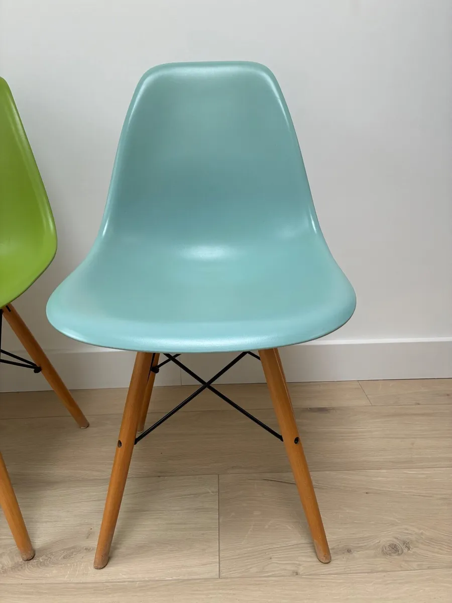 4 x Eames DSW style Dining chair - Image 3
