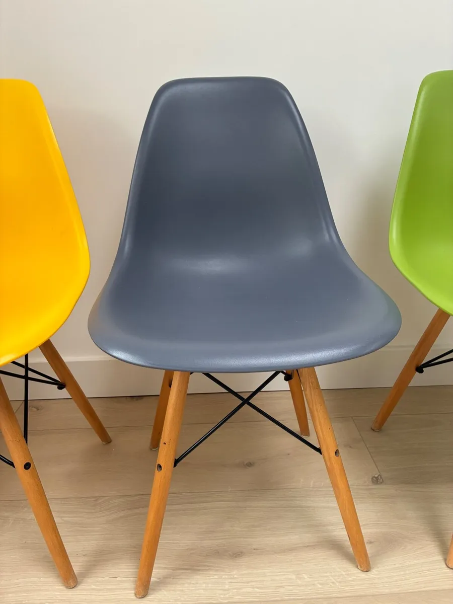 4 x Eames DSW style Dining chair - Image 4