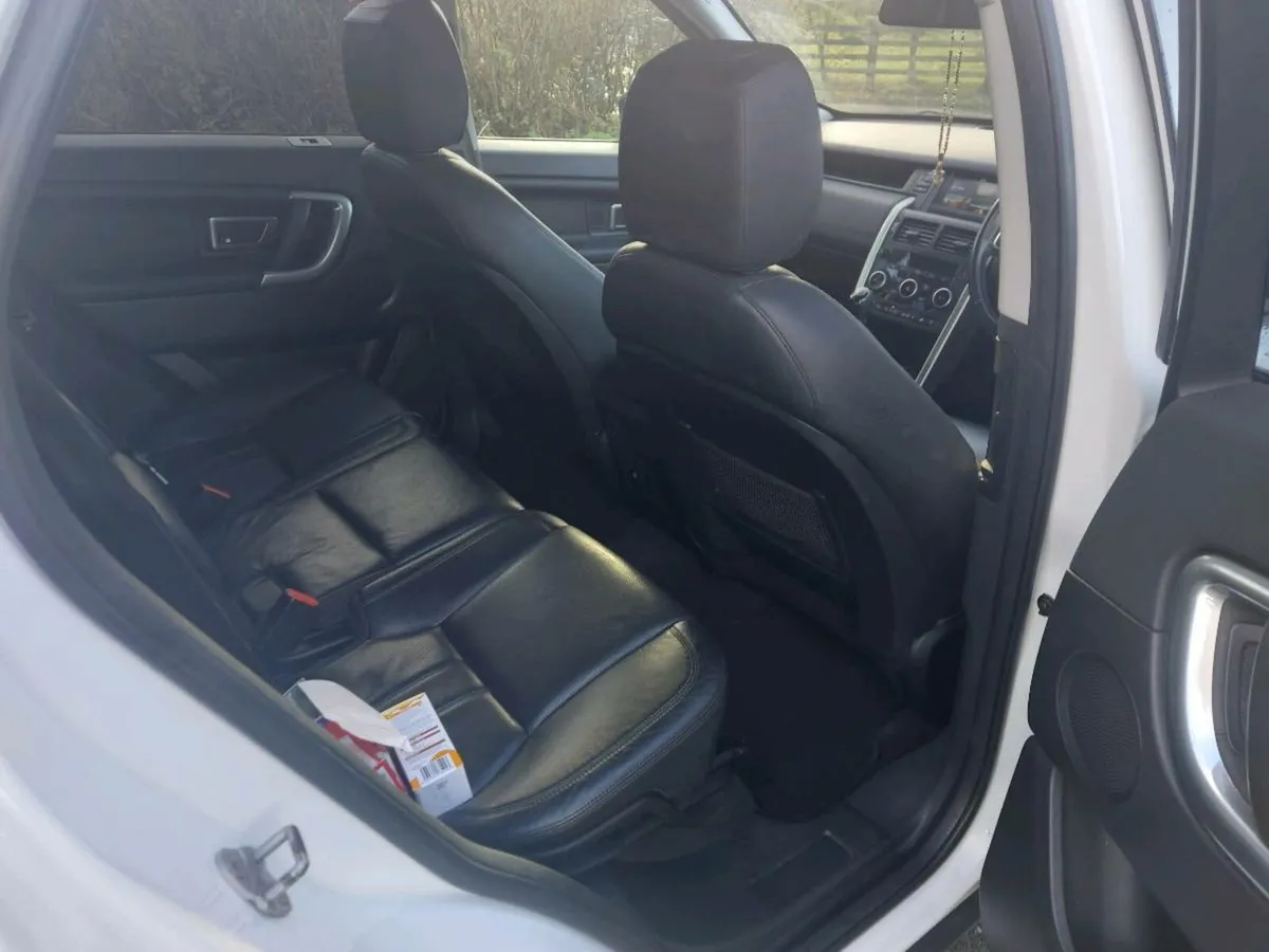 LANDROVER DISCOVERY SPORT 2017 2,0TDI LONG NCT TAX - Image 3