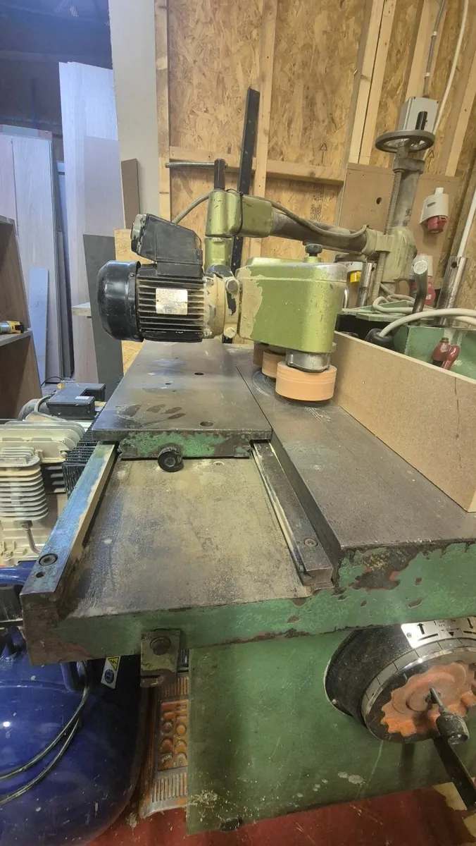 Heavy-Duty Spindle Moulder (Shaper) with Power Fee - Image 1