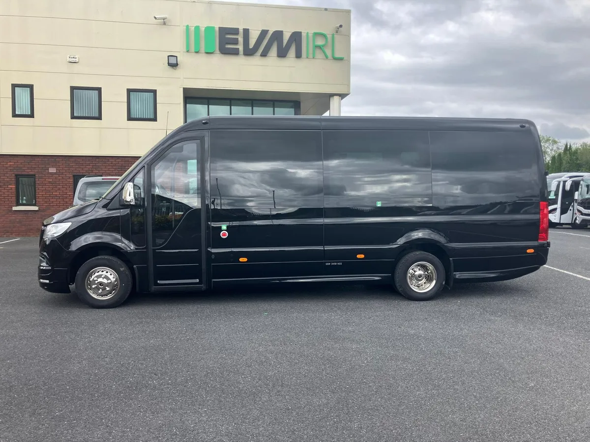 EVM X-Clusive 16 Seater + Driver - Image 3