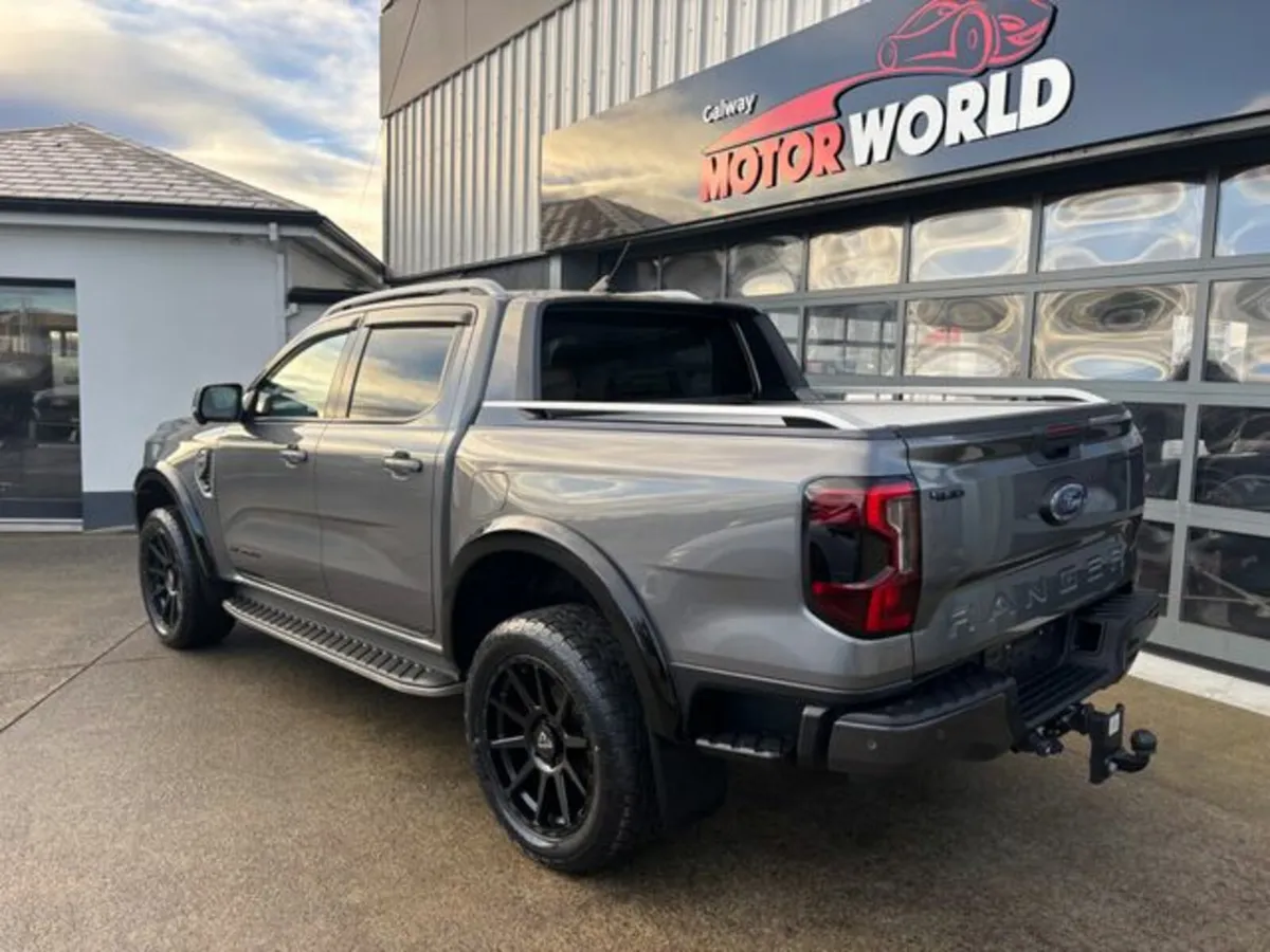 Ford Ranger WILDTRAK ECOBLUE 3.0 EBL 240 4WD - Image 2