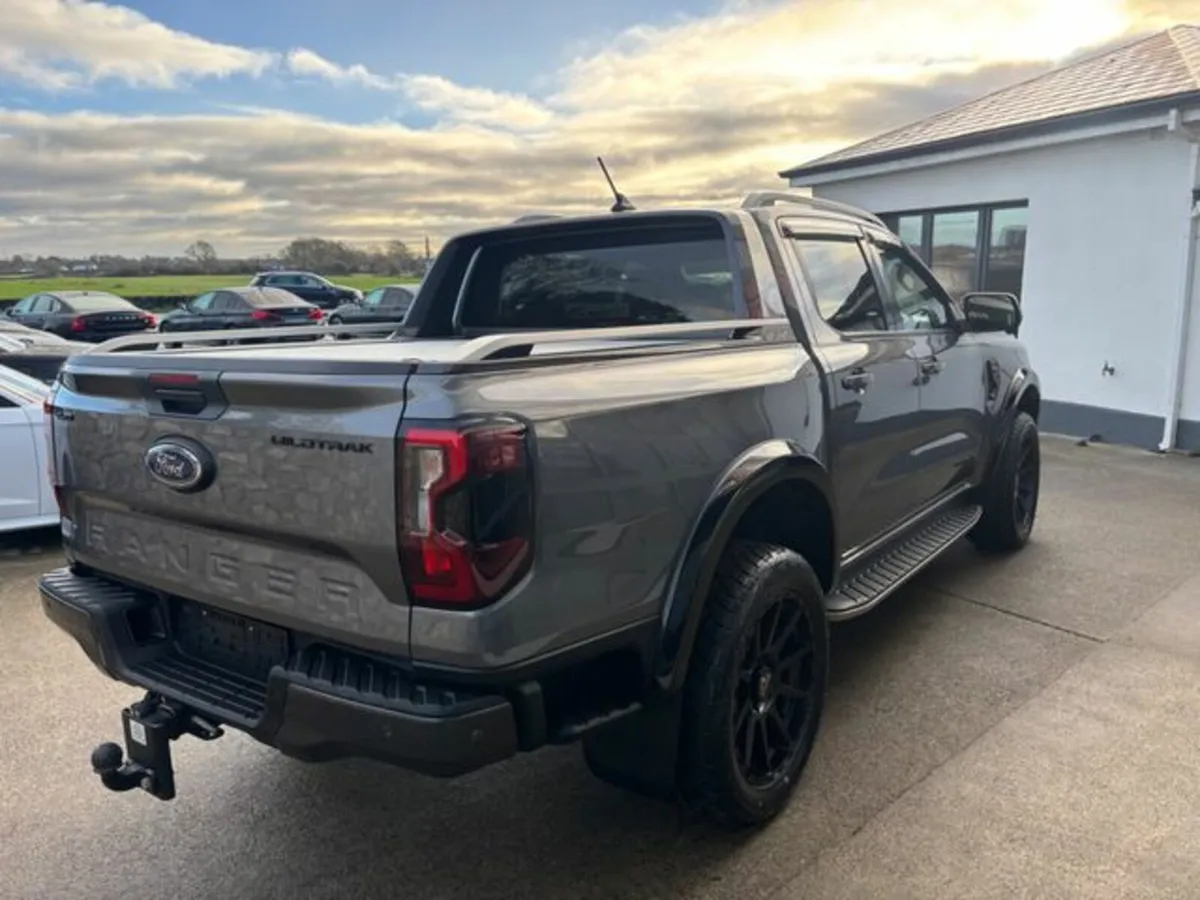 Ford Ranger WILDTRAK ECOBLUE 3.0 EBL 240 4WD - Image 4