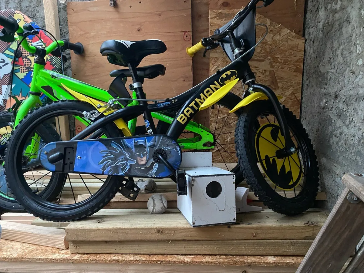 Kids Batman bike - Image 1