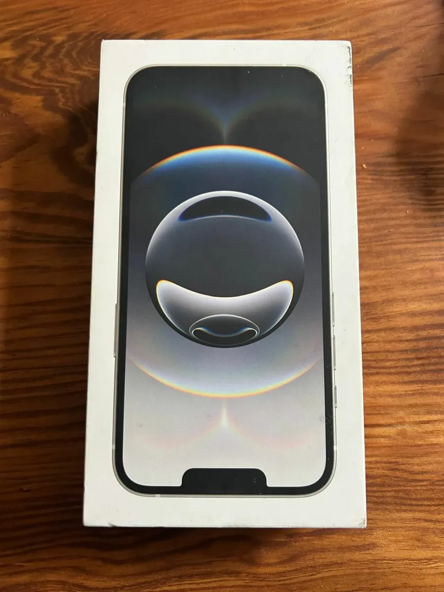 Iphone  16e - Image 1