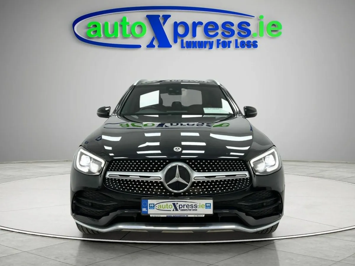 Mercedes-Benz GLC 300 DE EQ-P 2.0 AMG Line Premium - Image 3