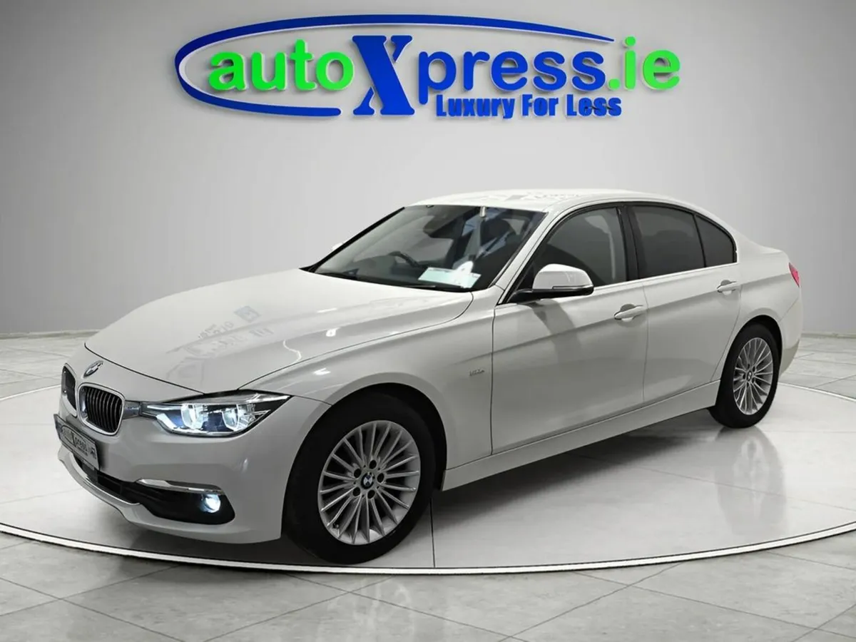 BMW 3-Series 320D Automatic, Reversing camera - Image 3