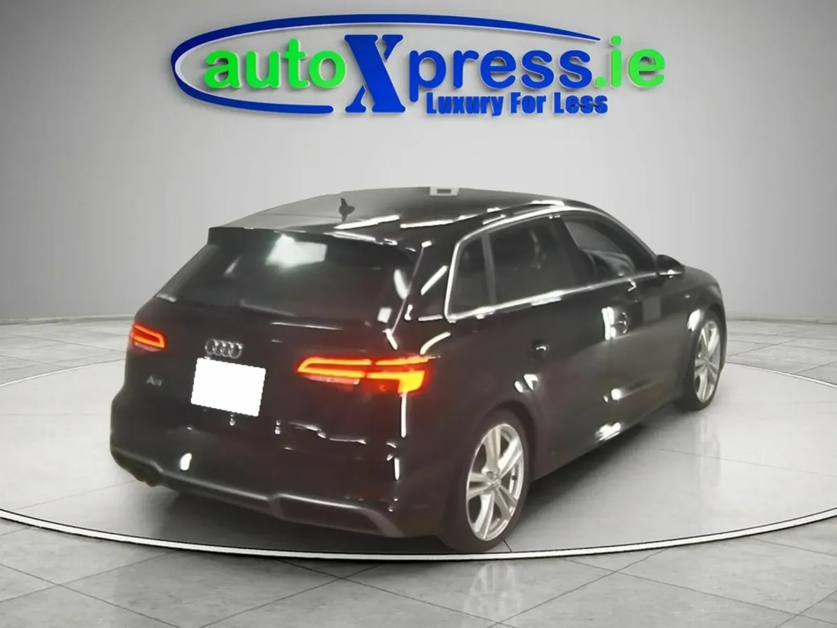 Audi A3 30TFSI SPORT S-LINE Automatic, Reversing c - Image 3