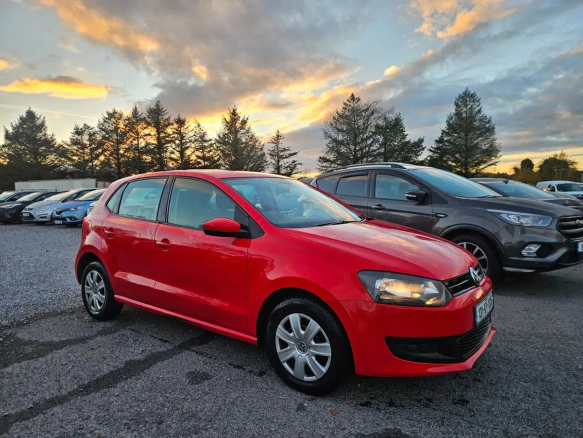 Volkswagen Polo 1.2 M5F 5DR 60HP - Image 2