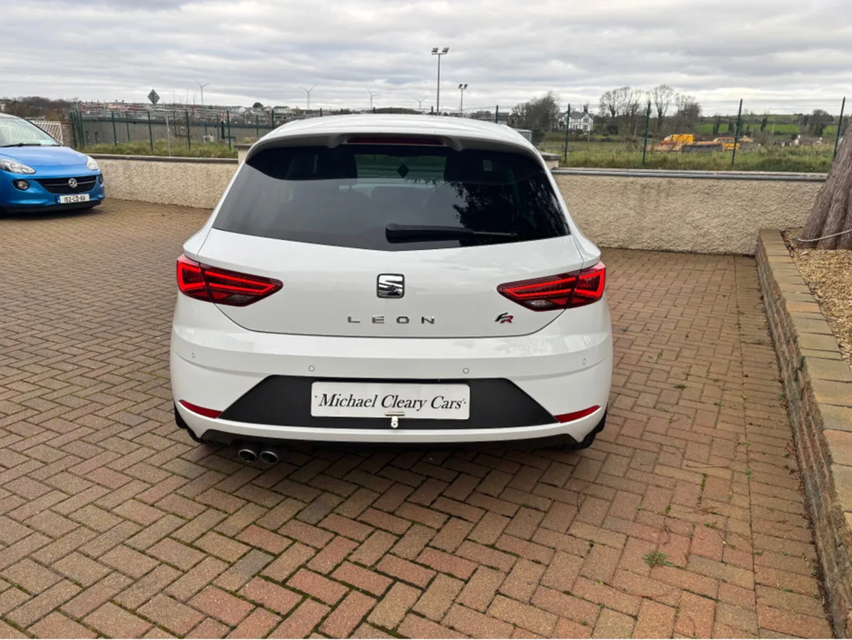 SEAT Leon 2.0 TDI 150HP DSG FR 5DR A AUTO - Image 4