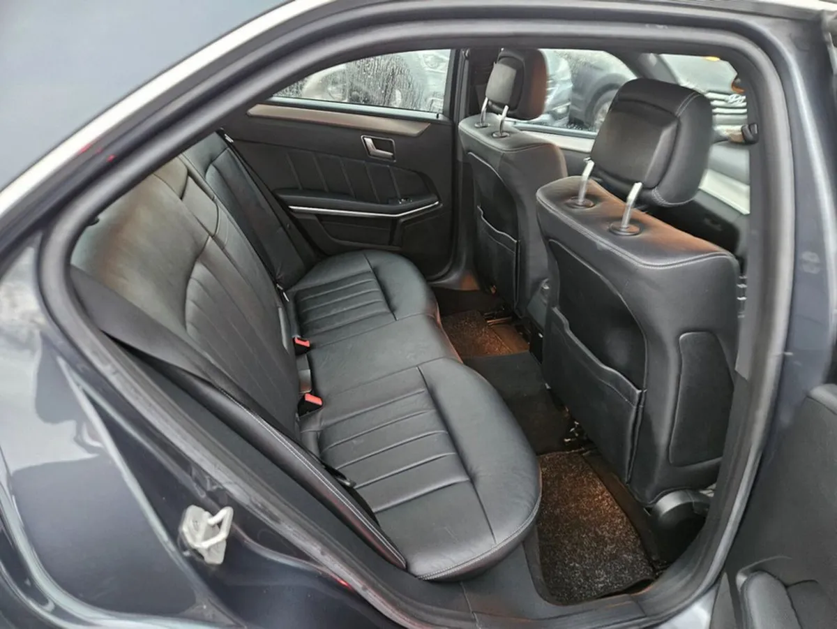 Mercedes-Benz E-Class E 220 CDI Bluetec SE 4DR Aut - Image 4