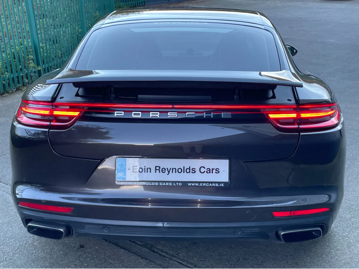 Porsche Panamera SALE AGREED..181 D REG 4 PHEV 3.0 - Image 4