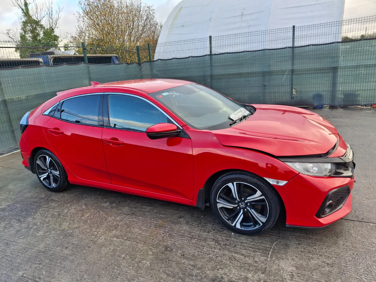 172 Honda Civic  1.0 V-Tec  130bhp  Automatic - Image 1