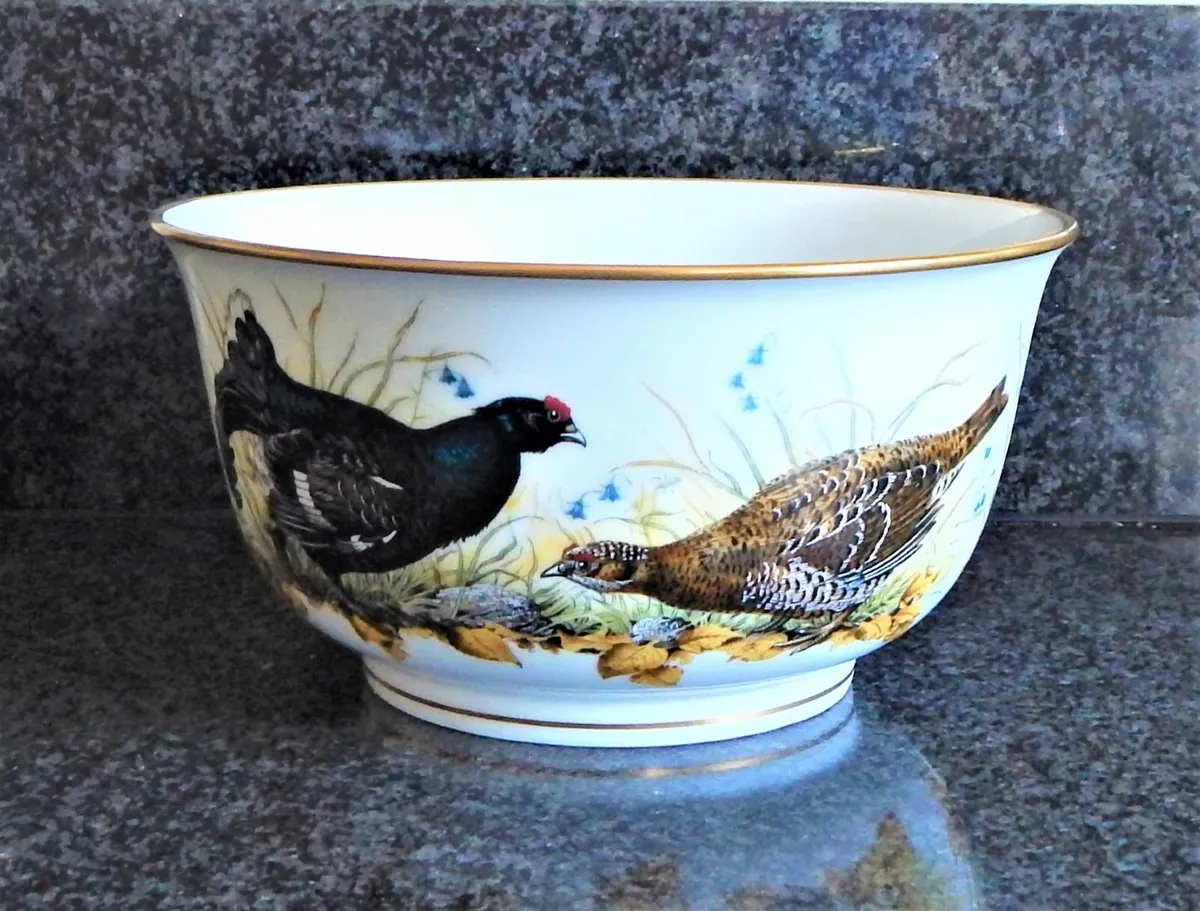 Franklin Mint 1981 Porcelain Game Bird Bowl - Image 1