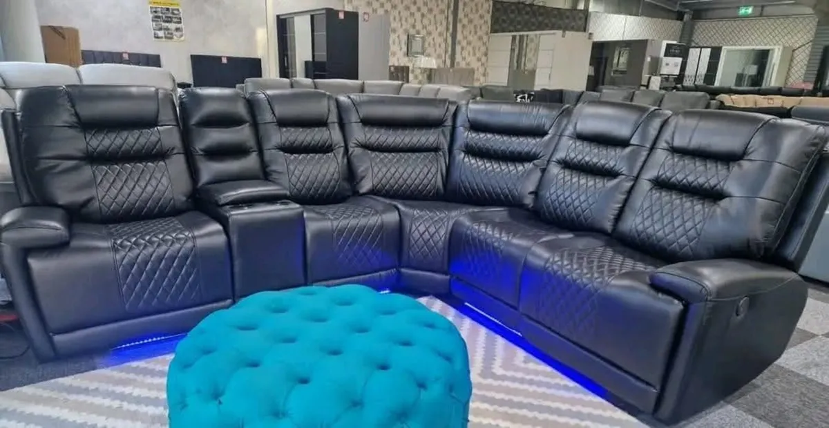 Halifax Corner suite sofa - Image 2