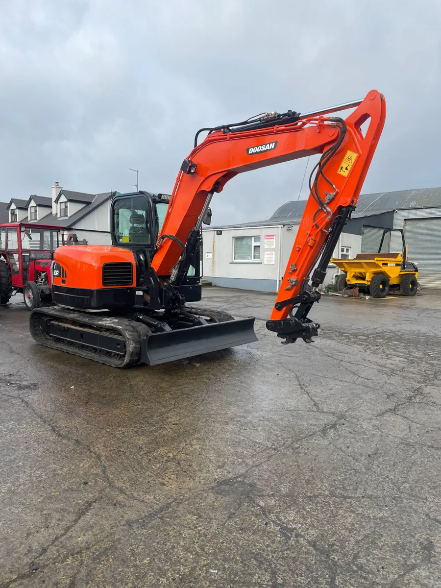 Doosan DX80R - Image 4